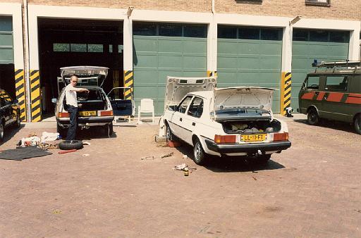1988-05 klussen in weekend.jpg